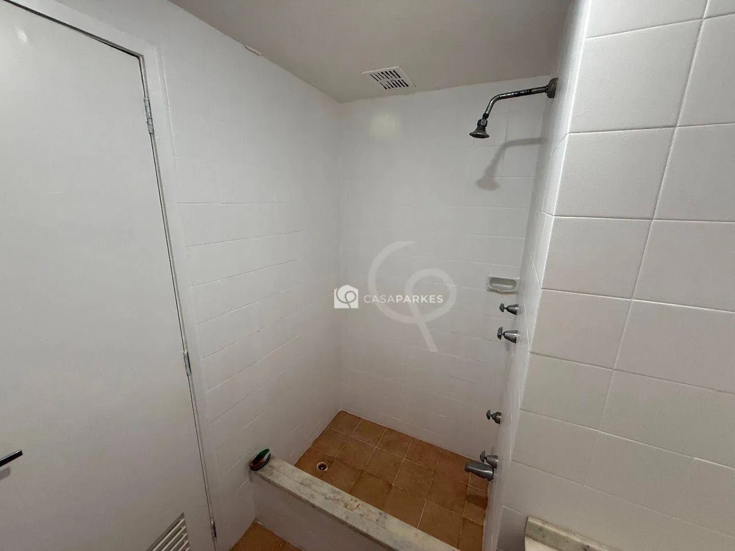 Apartment on the 4th floor with a mountain view — photo 25
