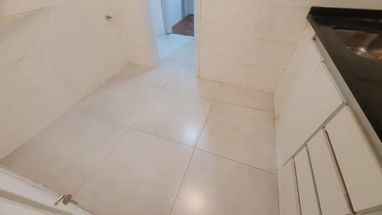 78 m² apartment with 2 bedrooms and 2 bathrooms — photo 32