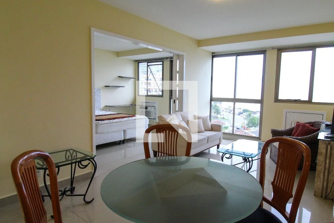 One-bedroom apartment with a water view in Rio de Janeiro — photo 34