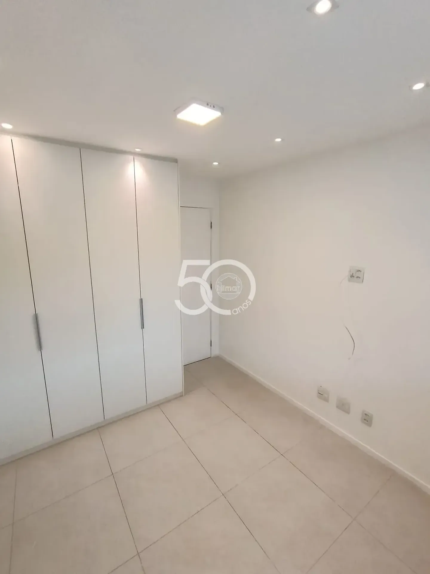 69 m² apartment with 2 bedrooms, balcony and 1 en-suite — photo 35