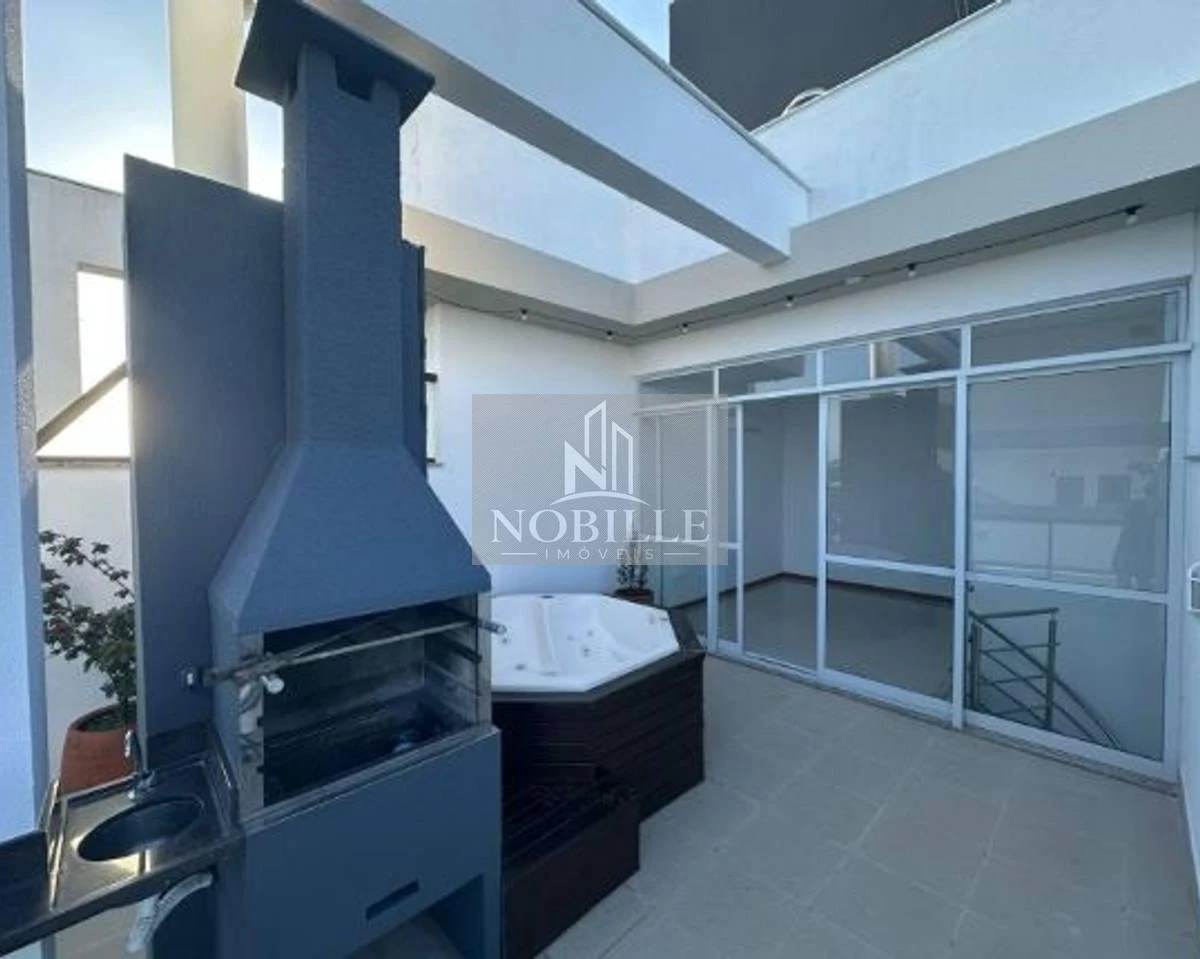 2-bedroom apartment in a building with a pool — photo 6