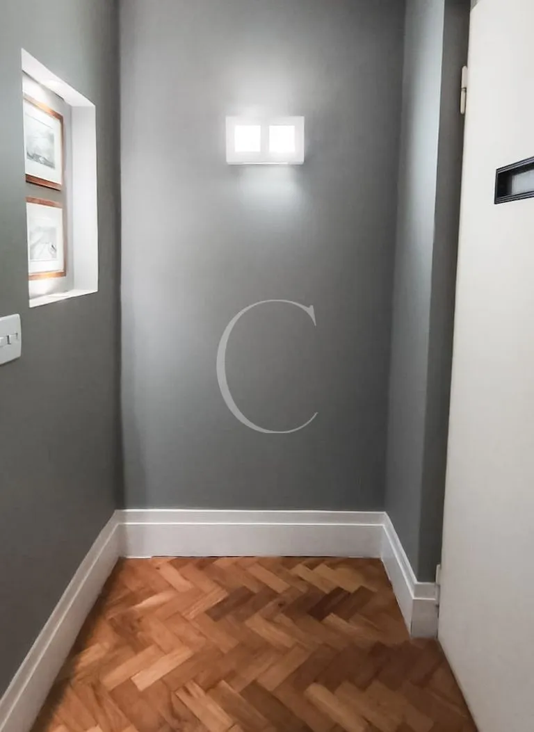 Unfurnished 180 m² apartment with 4 en-suite bedrooms — photo 18