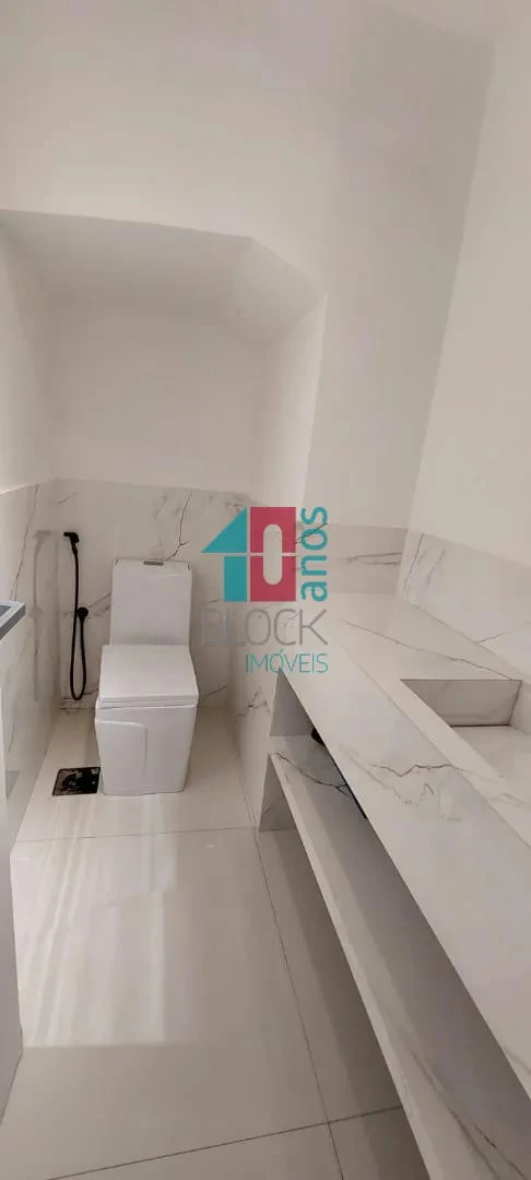 Casa de 200 m² com 4 suítes e 3 vagas — photo 20