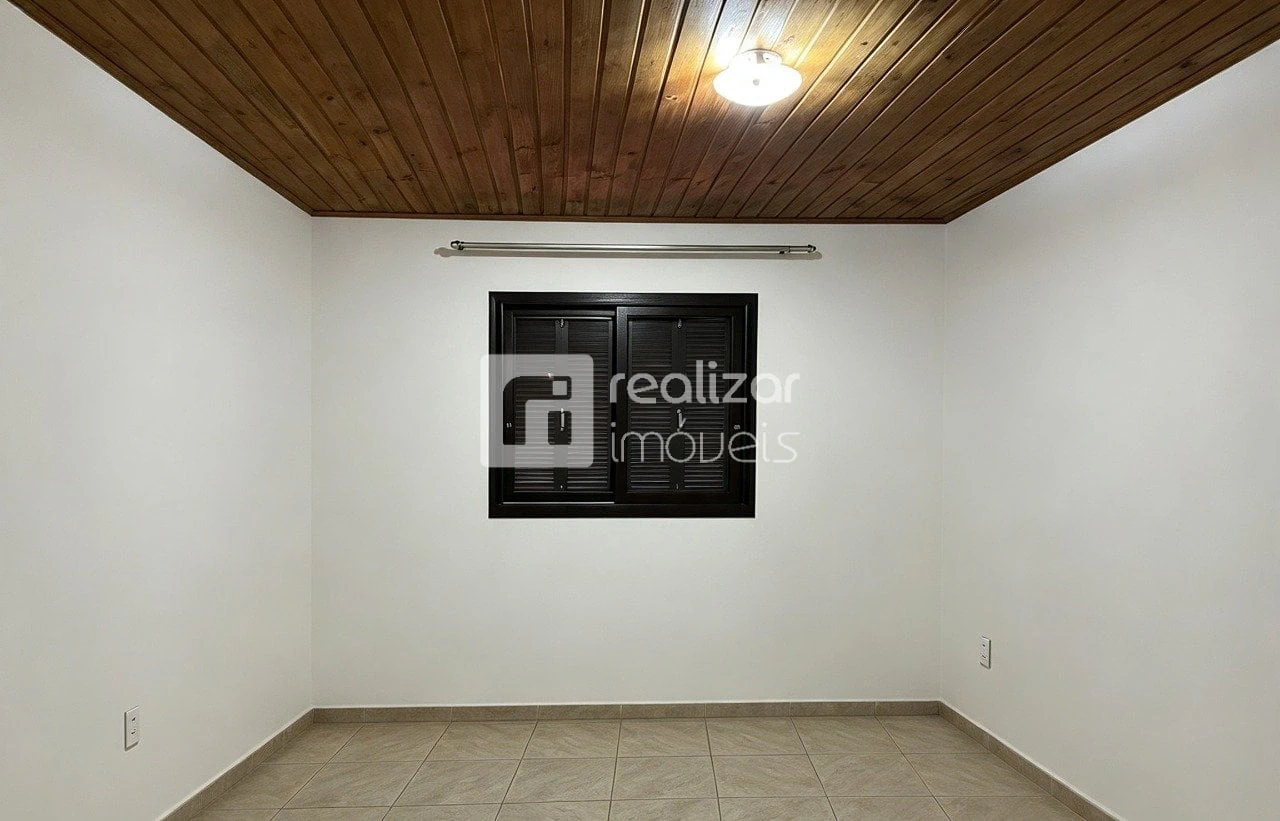 Casa de 120 m² con jardín y parrilla privada — photo 11