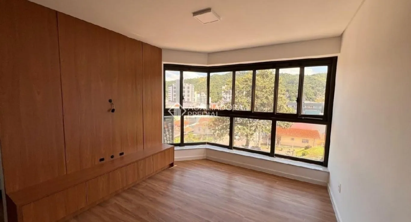 70 m² apartment with 2 bedrooms and 1 parking spot — photo 6