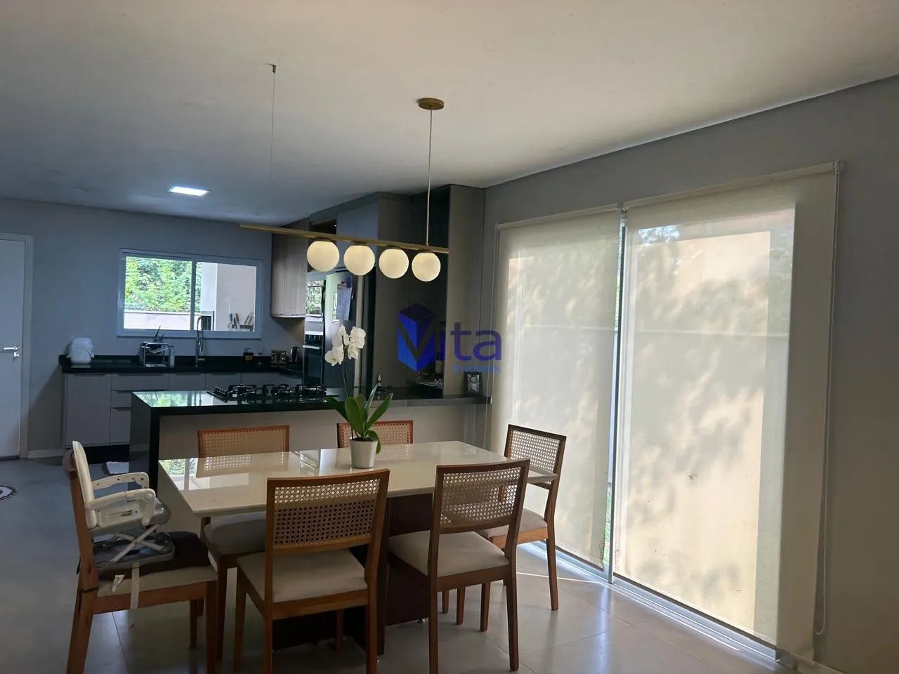 3-bedroom house with a grill on the balcony in Florianópolis — photo 6