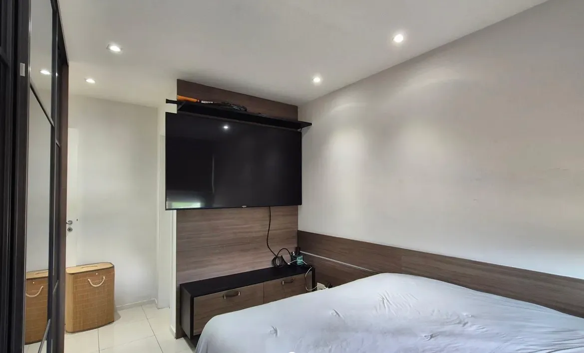 Furnished apartment with a closed kitchen and 2 bedrooms — photo 24