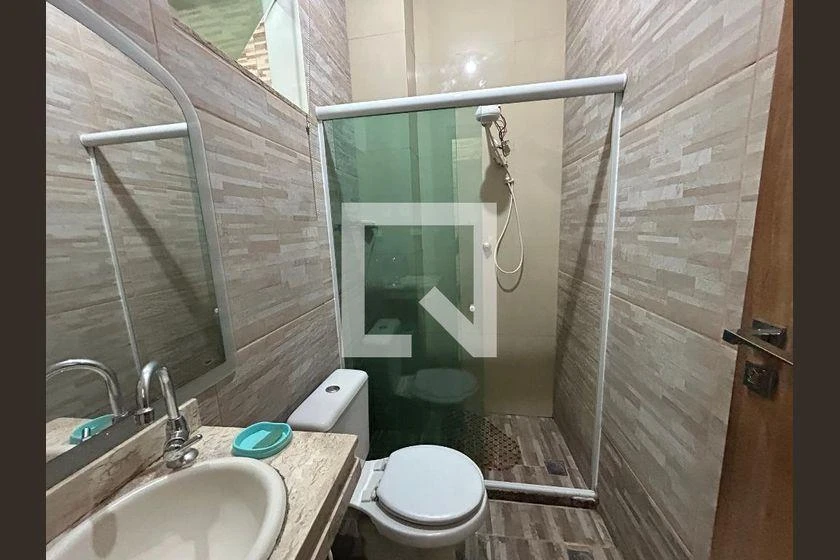 Casa para alugar com varanda e 2 suítes, 120 m² — photo 18