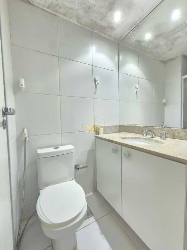 69 m² apartment with a separate kitchen and gas stove — photo 7