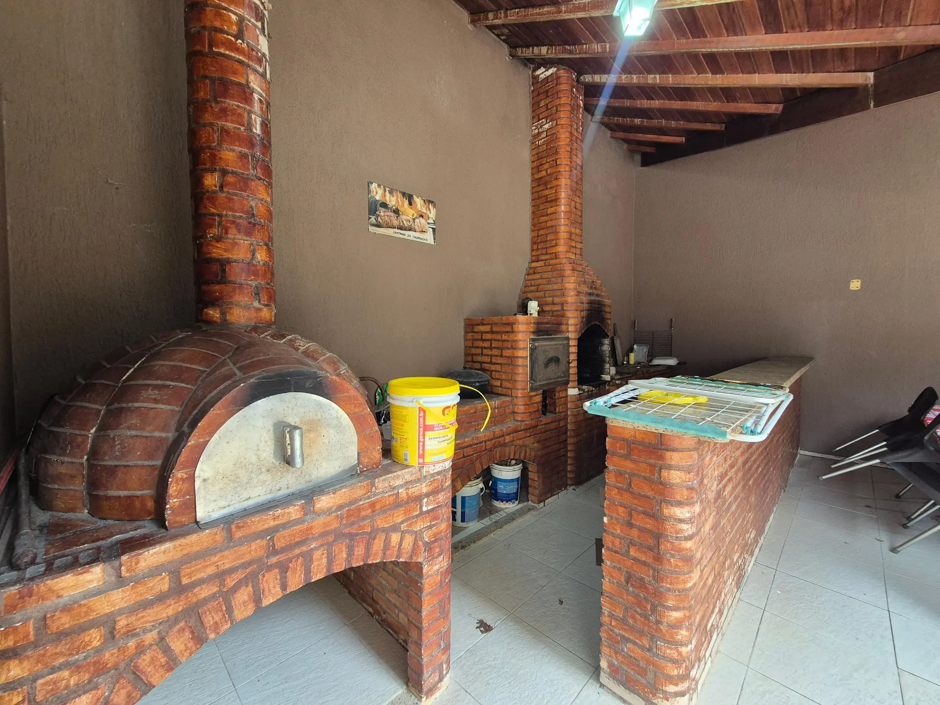Jacuzzi in a 3-bedroom house, 400 m² — photo 42