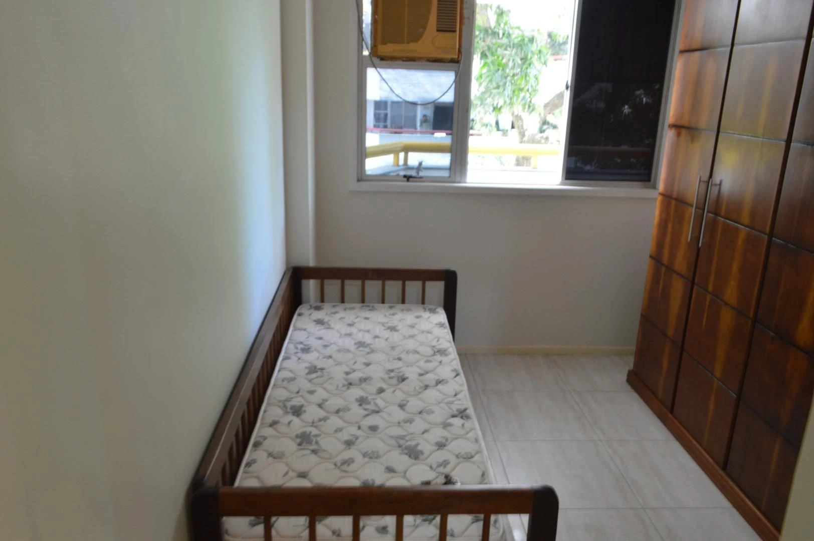 2-bedroom apartment with open-plan kitchen and balcony — photo 13