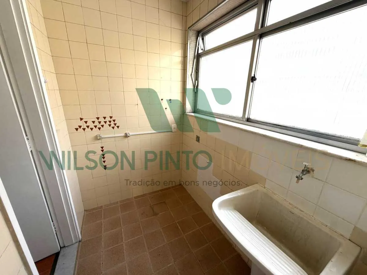 2-bedroom apartment with a mountain view in Rio de Janeiro — photo 21