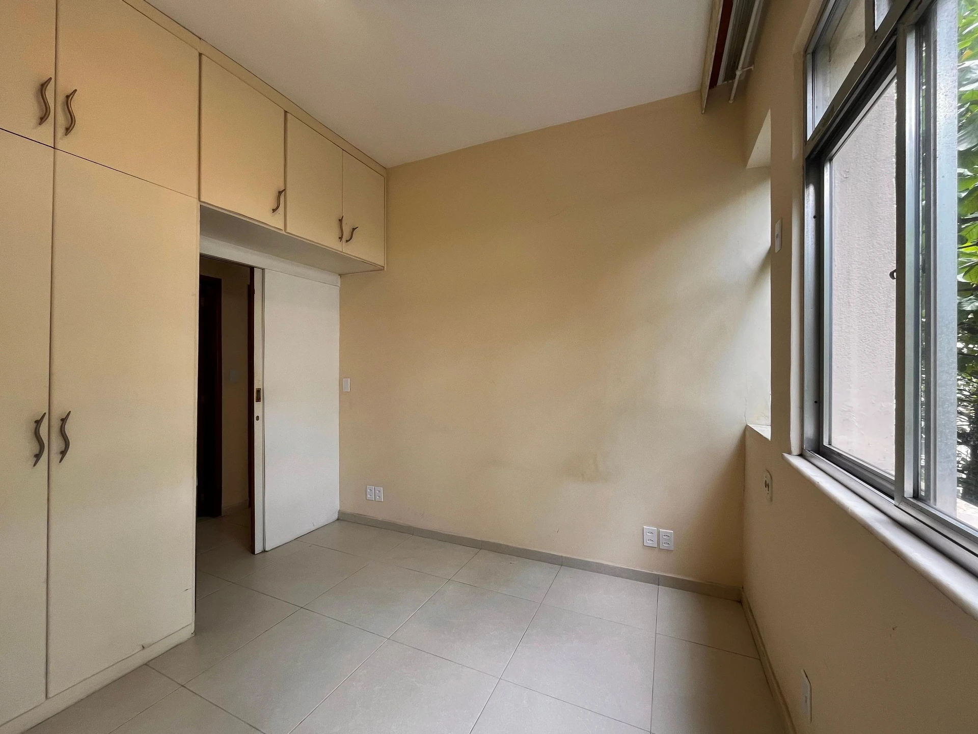 Home office in a 2-bedroom apartment, 78 m² — photo 9