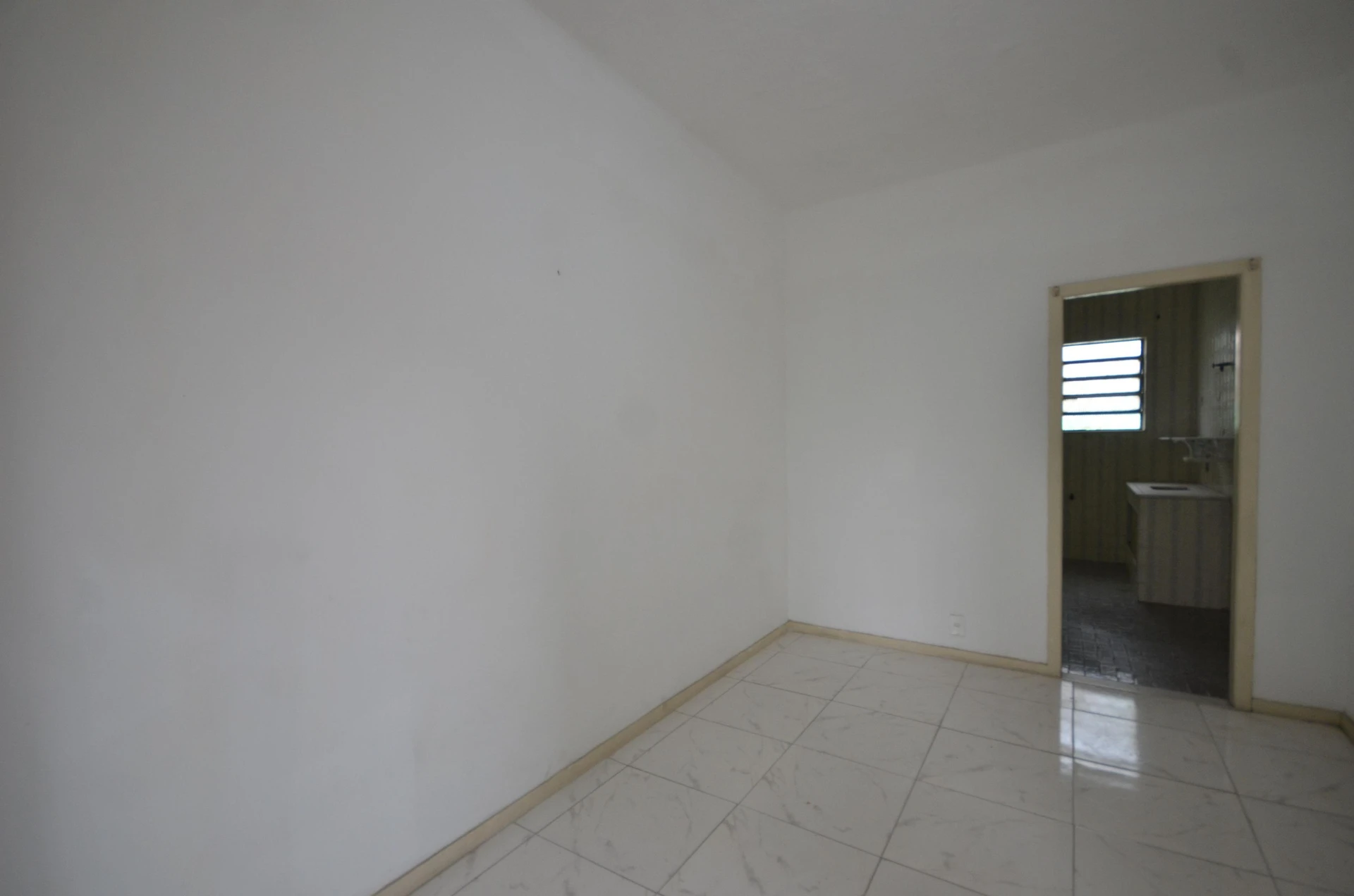 House for rent with 3 bedrooms and a balcony — photo 38
