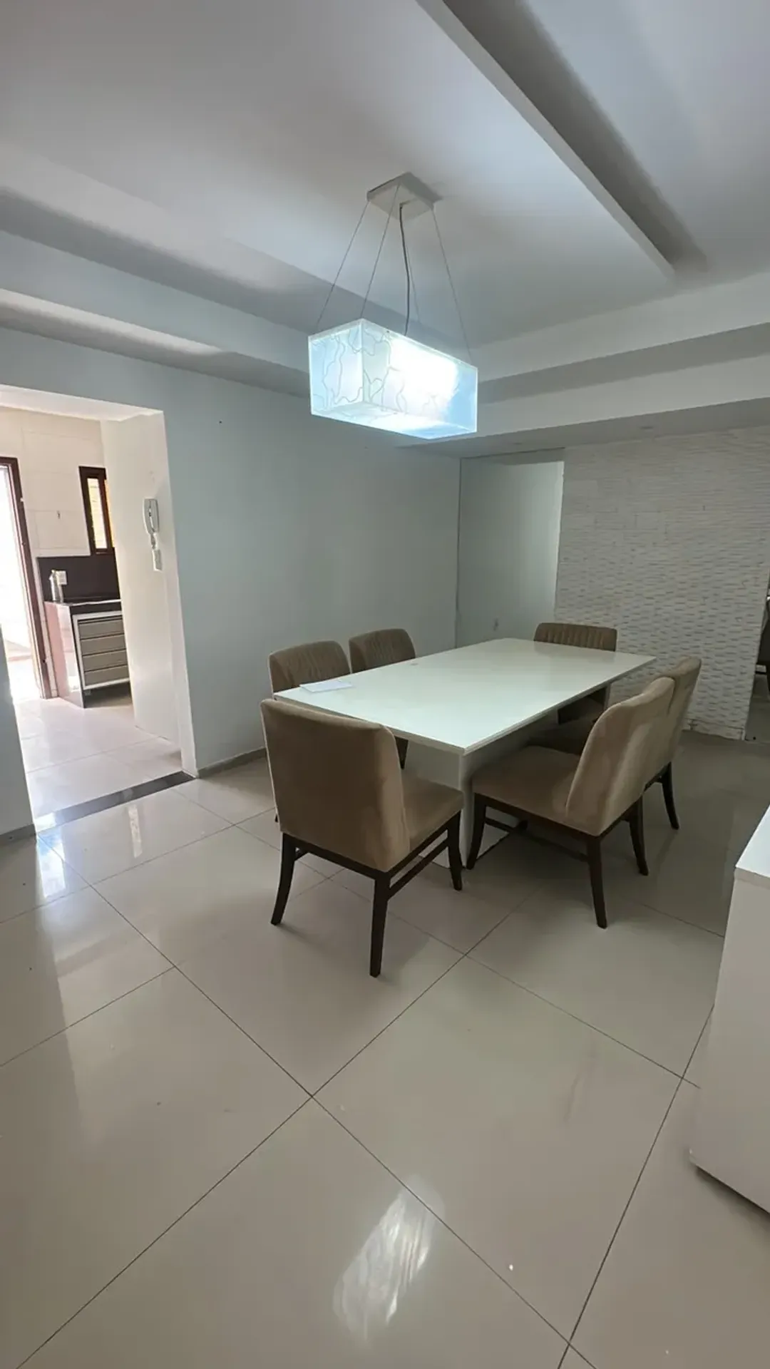 3-bedroom house, 1 with its own bathroom, 170 m² — photo 2