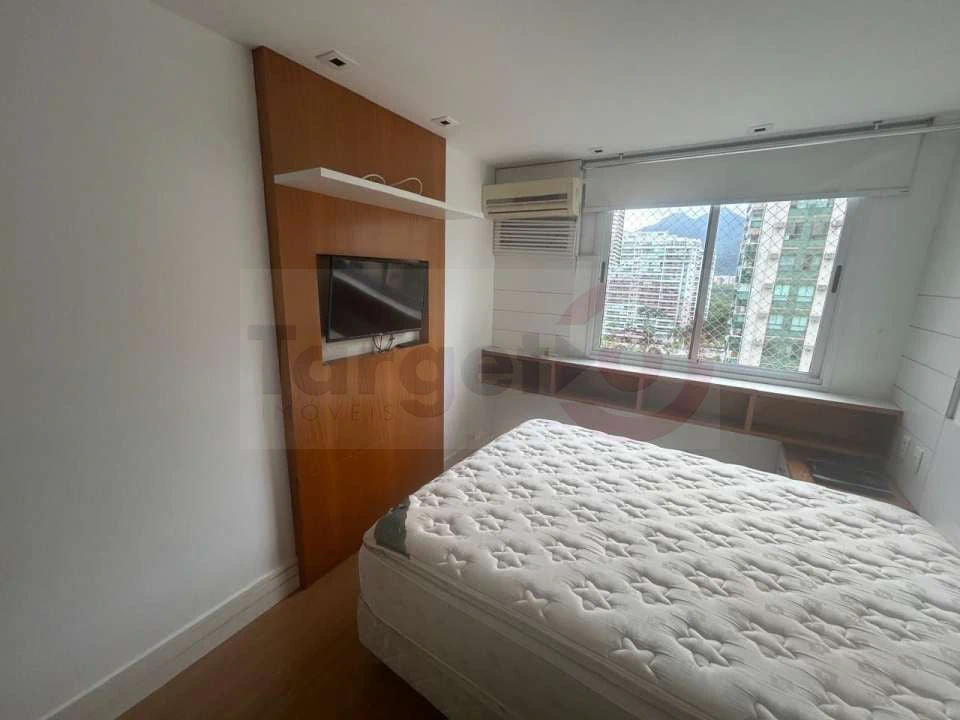 Home office in a 3-bedroom apartment, 124 m² — photo 16