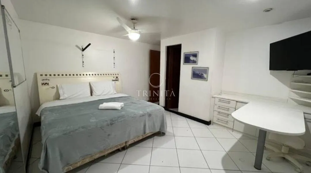 Furnished condo house with 5 bedrooms and 5 parking spots — photo 20