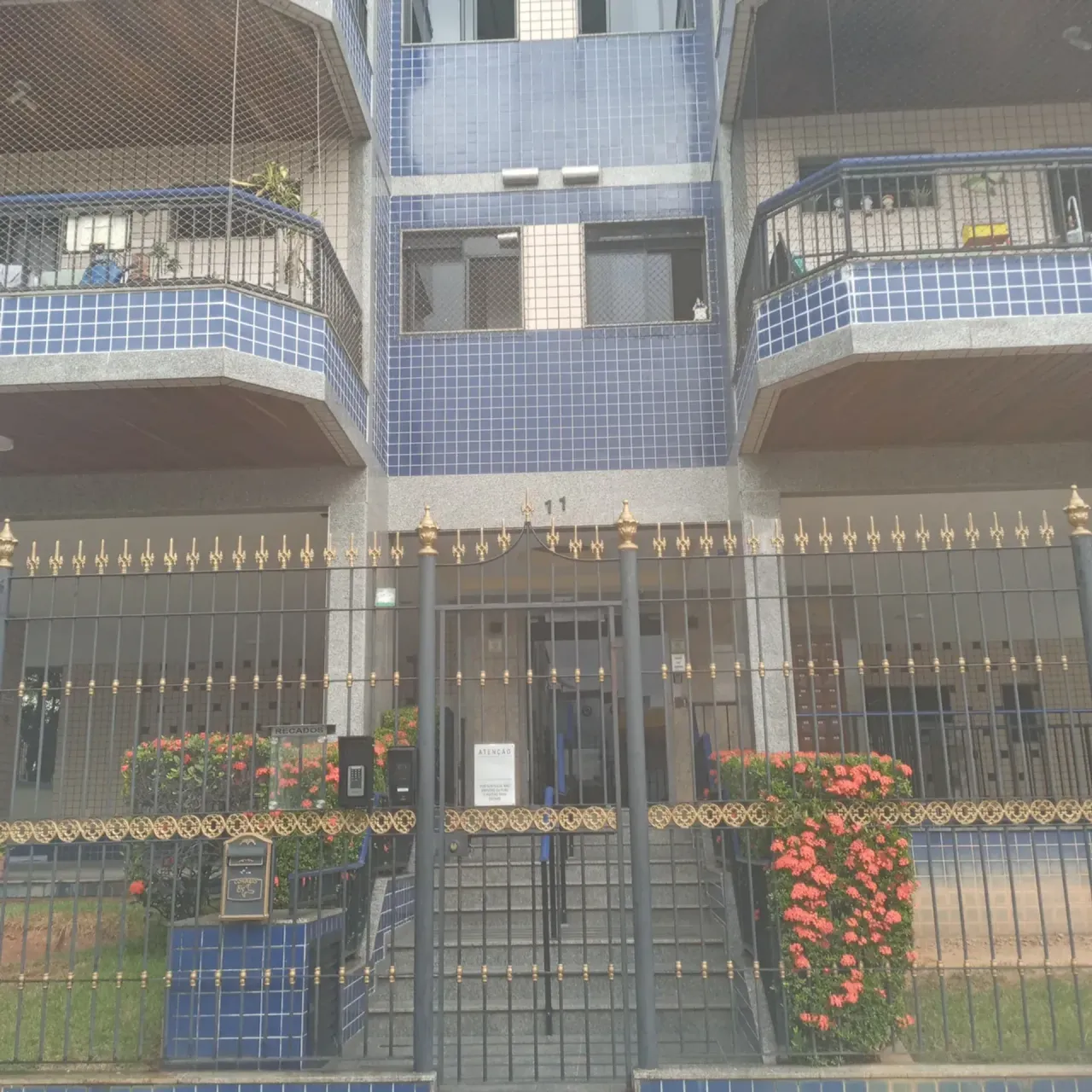 Apartamento com box de vidro no banheiro e 1 vaga — photo 15