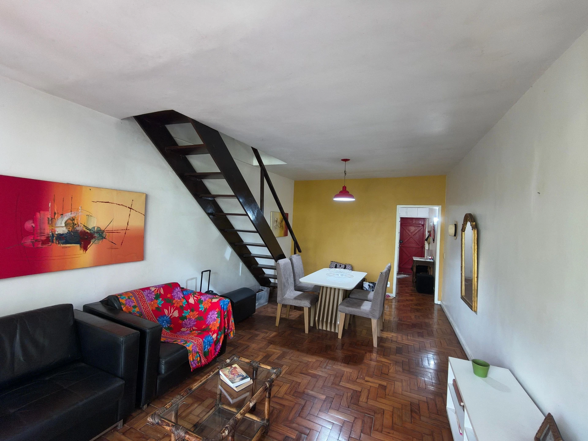Furnished house with 3 bedrooms and enclosed balcony — photo 14