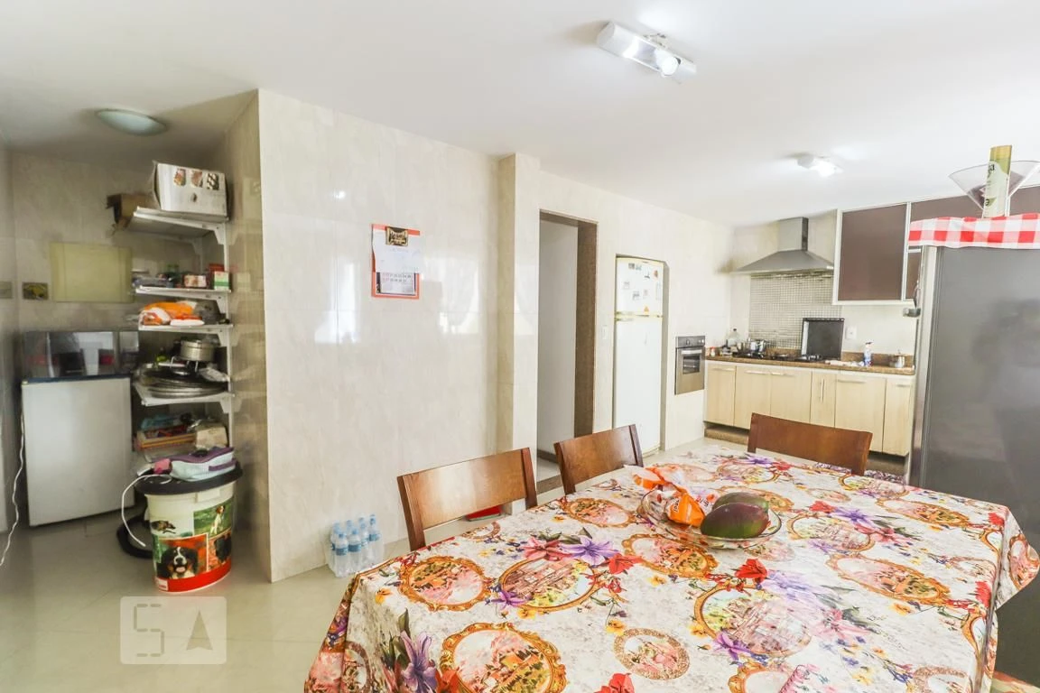 Furnished house with 3 bedrooms and private yard — photo 32