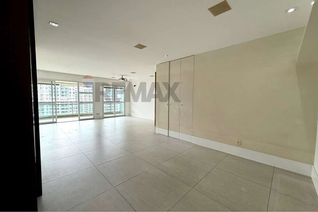 Орендна квартира 150 м² із власним барбекю — photo 14