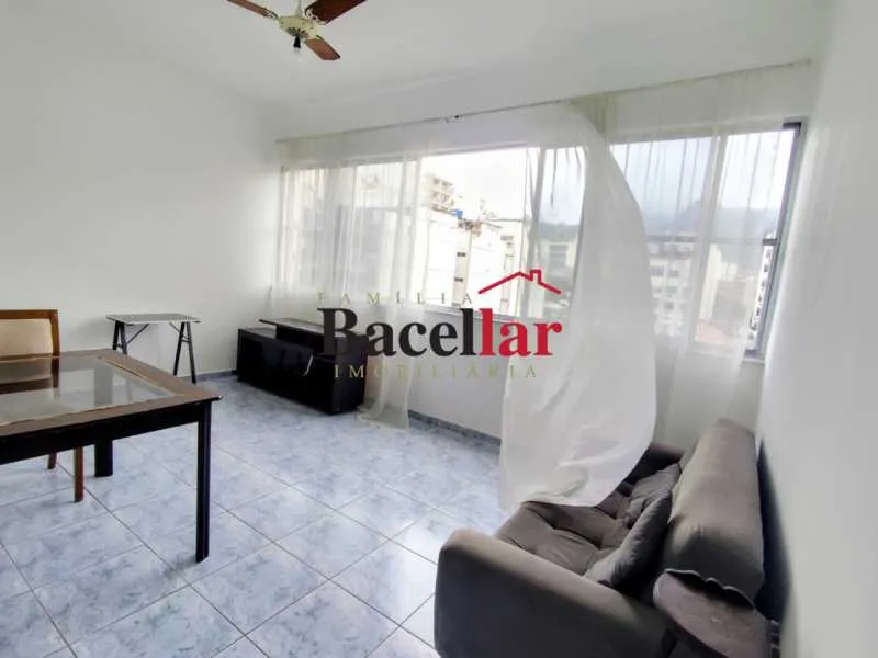 Washing machine in a one-bedroom apartment, 42 m²