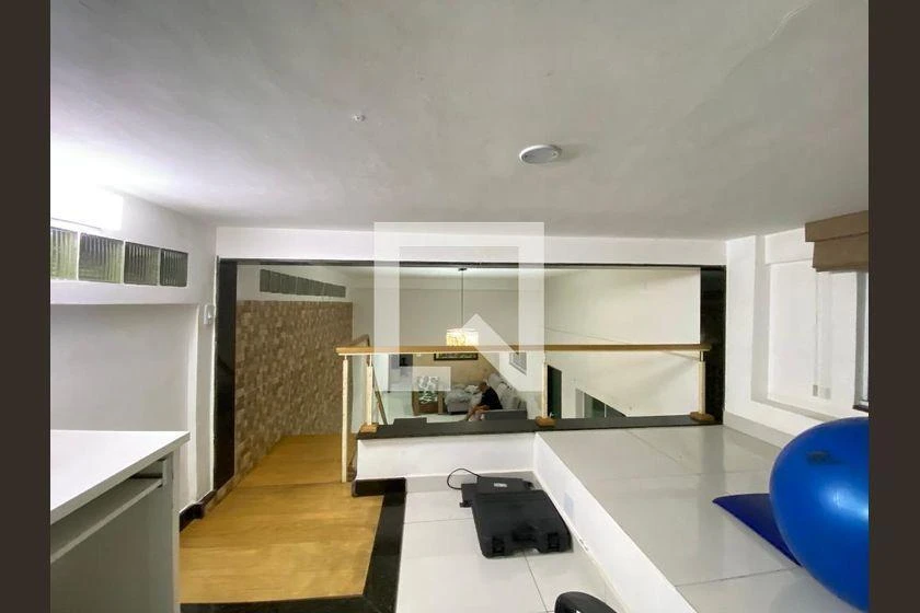 Furnished house with 2 bedrooms and a desk, 80 m² — photo 33