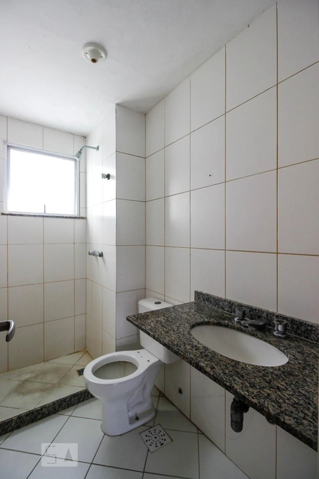 Apartamento sem mobília com 3 quartos e 2 banheiros — photo 34
