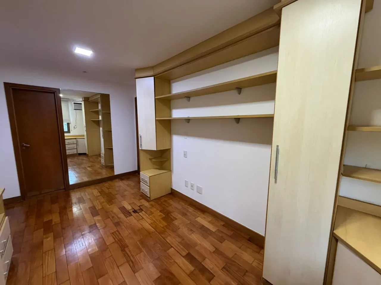 Apartamento de 166 m² com 4 quartos e 2 suítes — photo 7