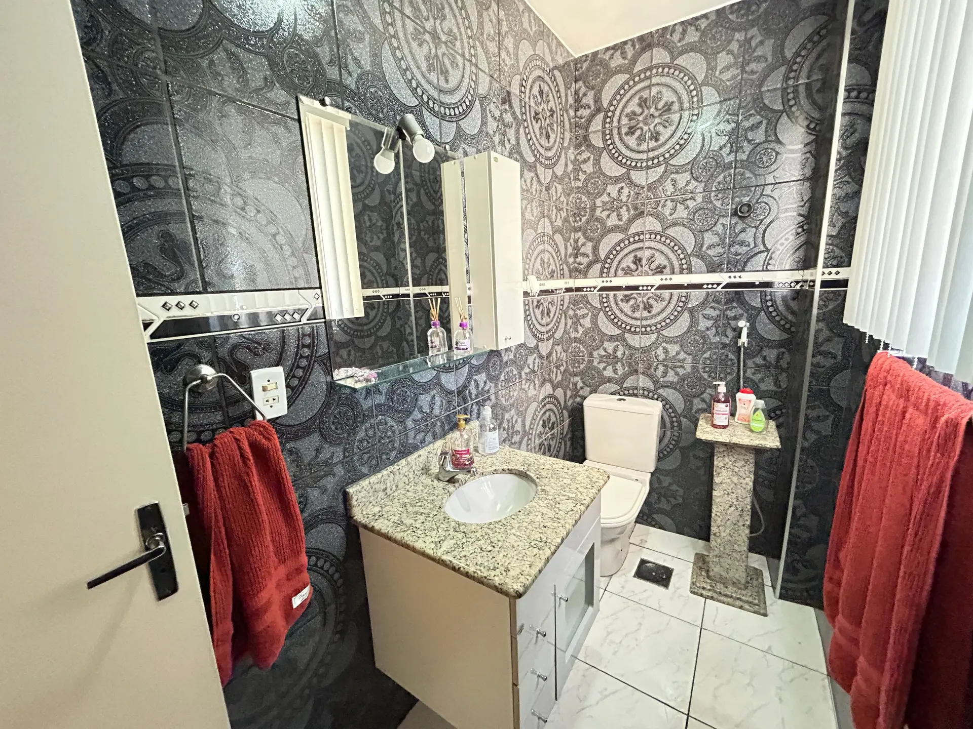 Washing machine in a 2-bedroom apartment, 54 m² — photo 19