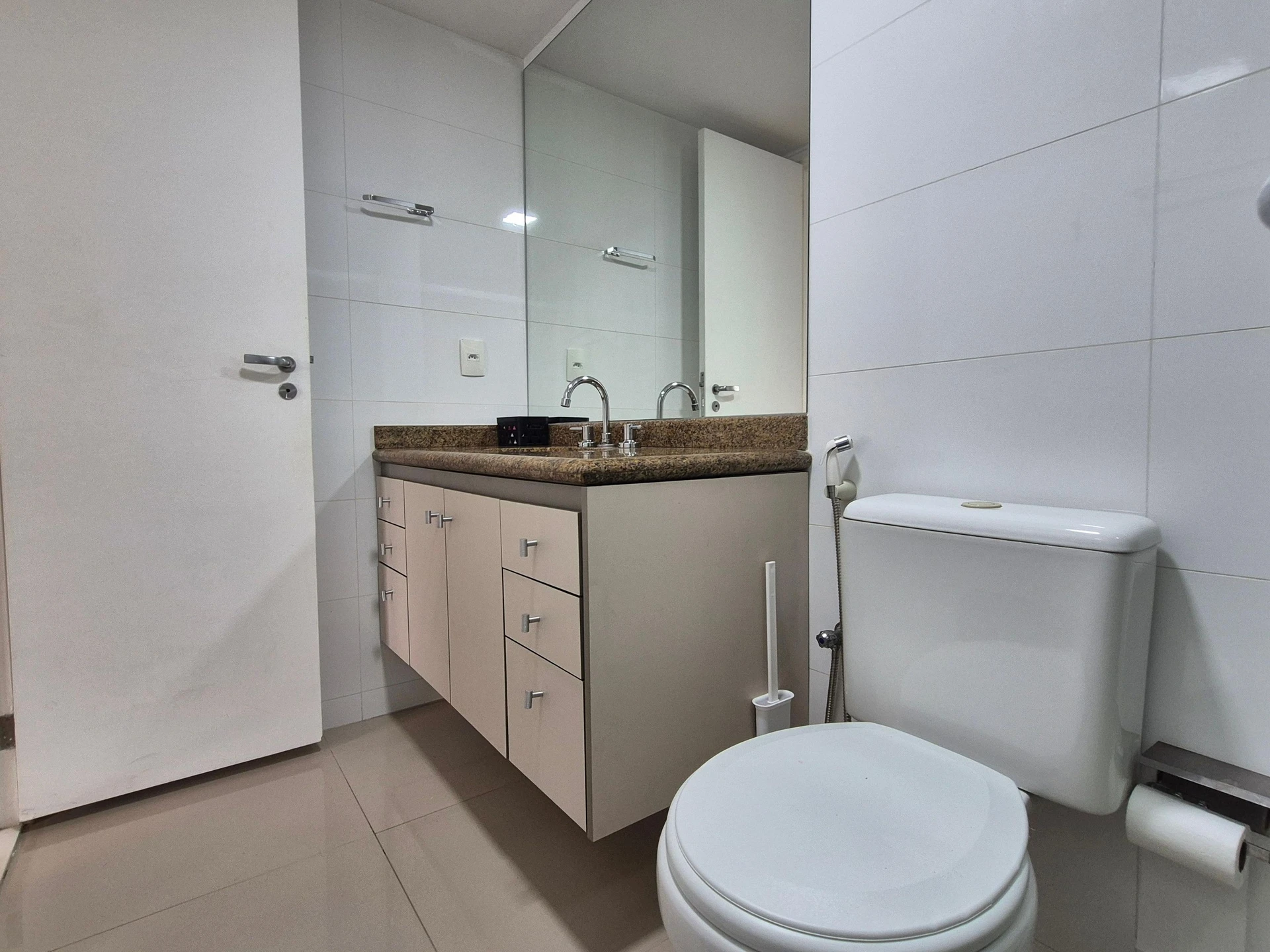 Apartamento mobiliado, 70 m², com varanda envidraçada — photo 4