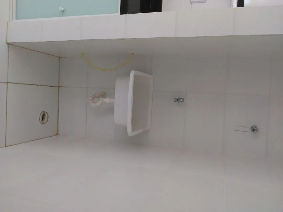 3-bedroom apartment, 2 with their own bathrooms, 72 m² — photo 10