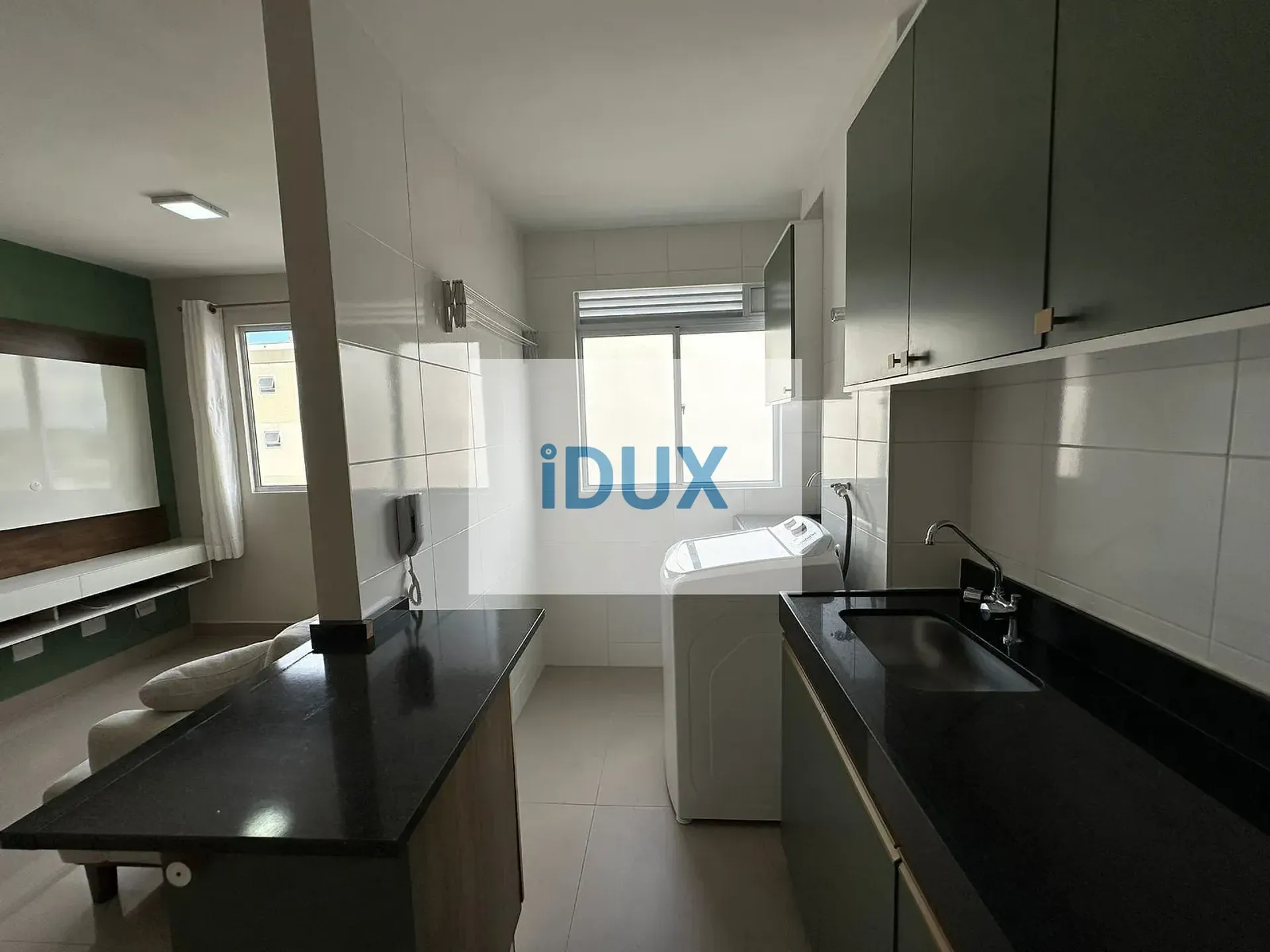 2-bedroom apartment with a washing machine — photo 15