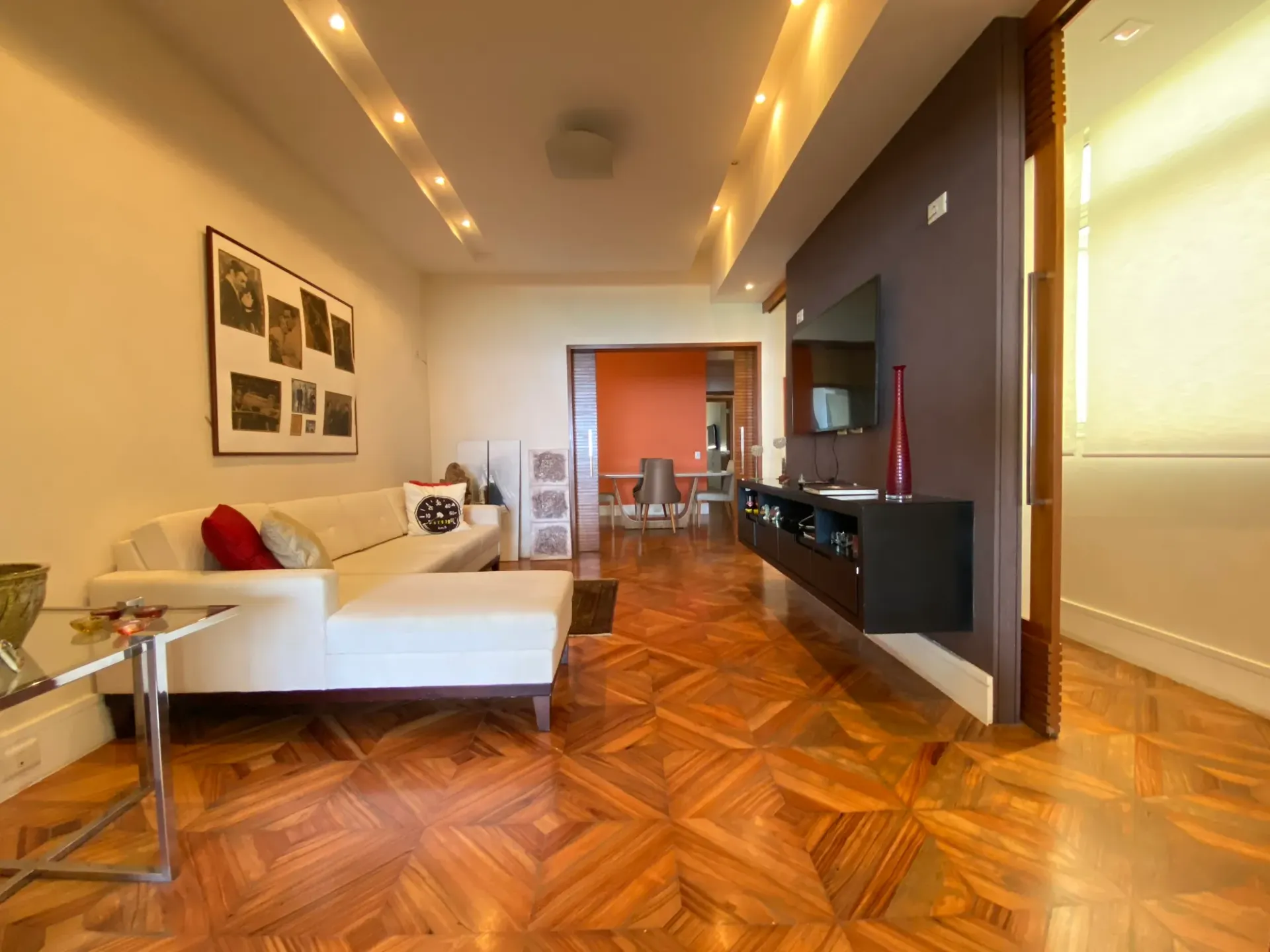 Apartamento de 185 m² com 4 quartos e elevador — photo 11