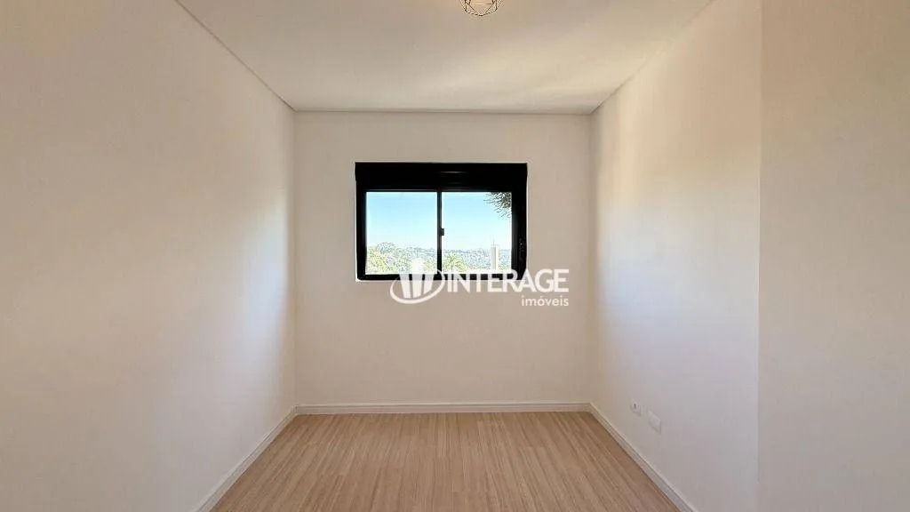 House with 3 bedrooms and 175 m², no parking — photo 16