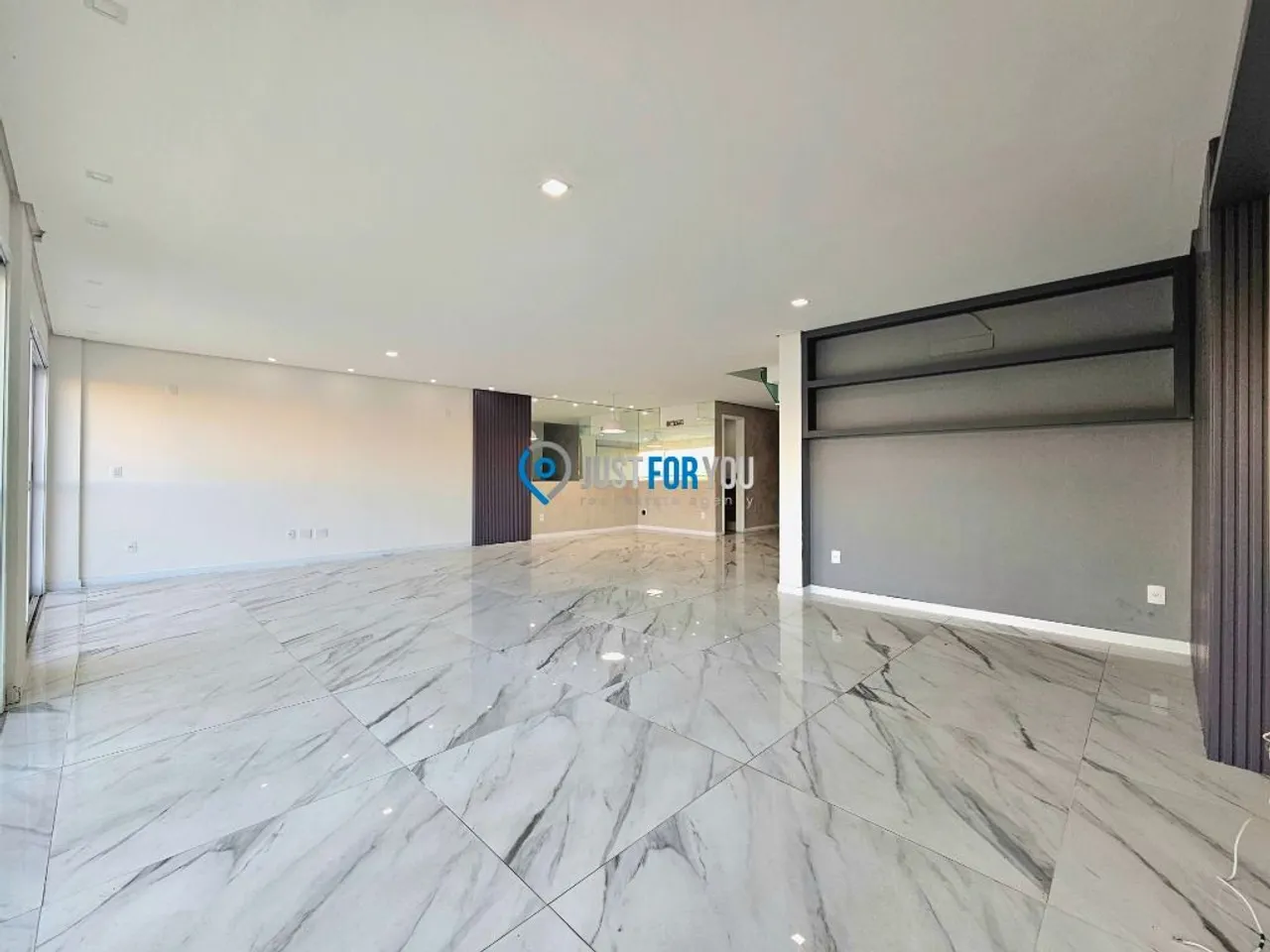 Cobertura com 3 dormitórios e 180 m², 5 banheiros — photo 12