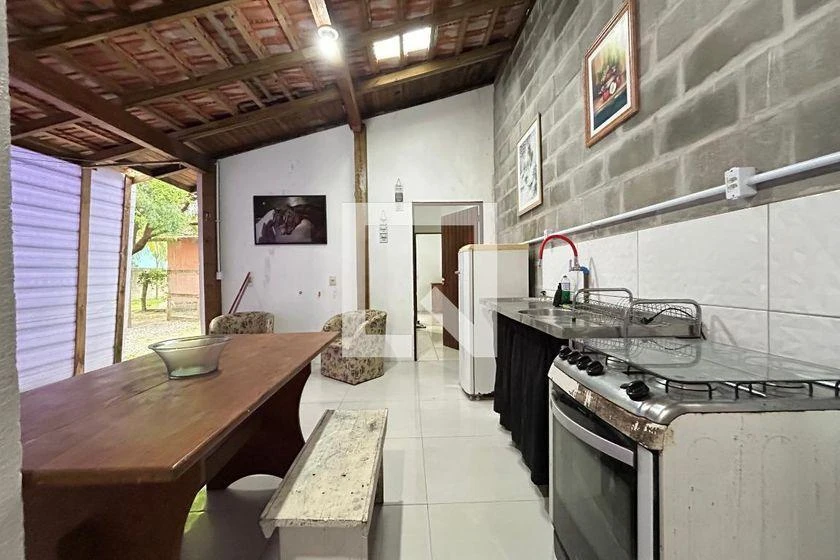 Furnished house with 2 bedrooms and 1 suite, 20 m² — photo 9