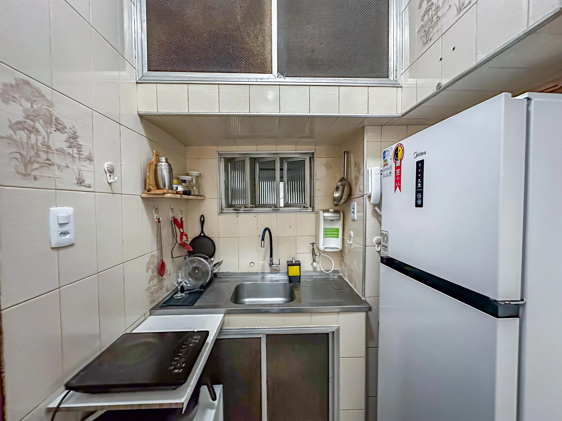 Furnished 1-bedroom apartment with washing machine — photo 20