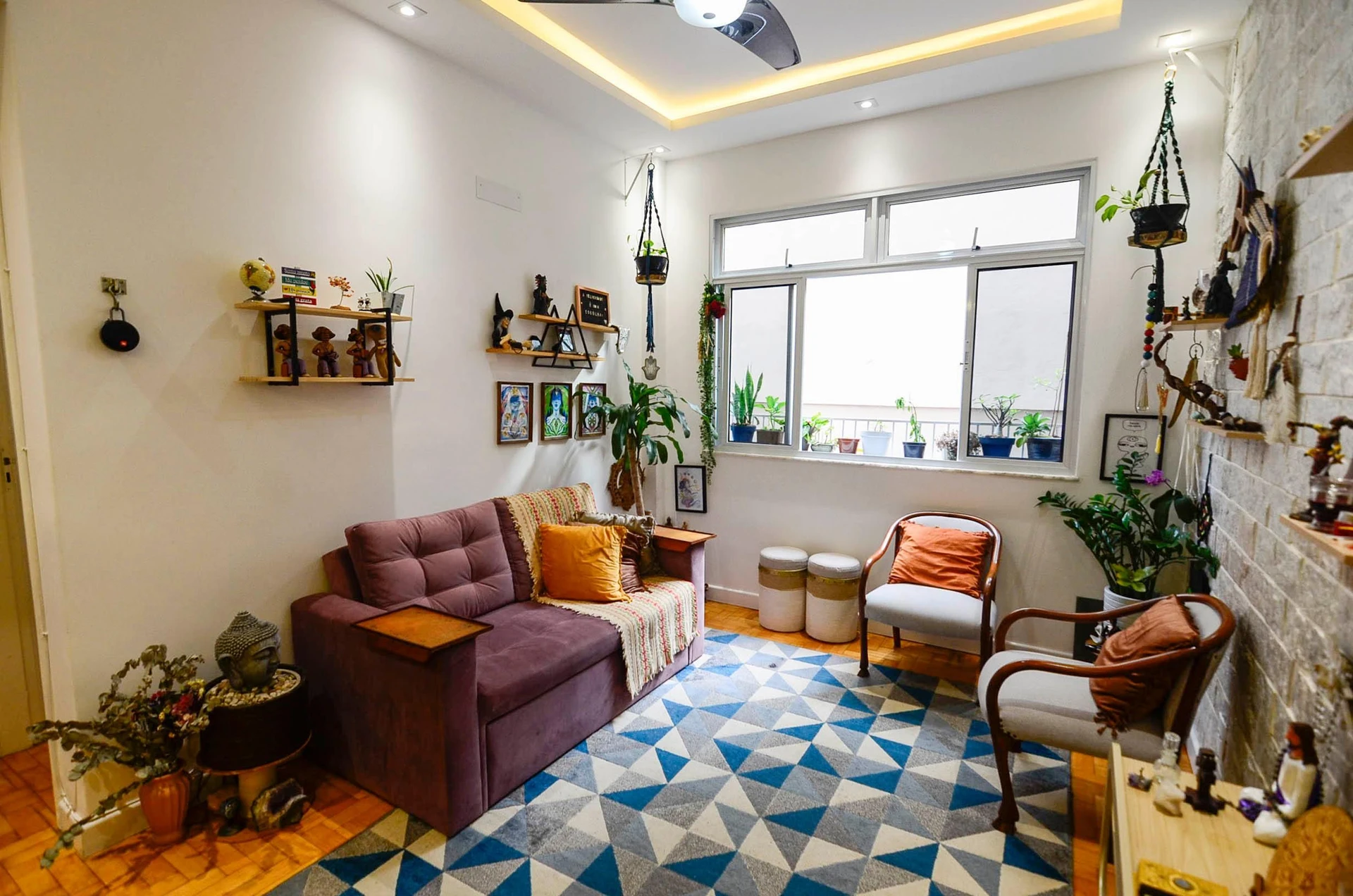 Furnished 2-bedroom apartment with 2 bathrooms — photo 9
