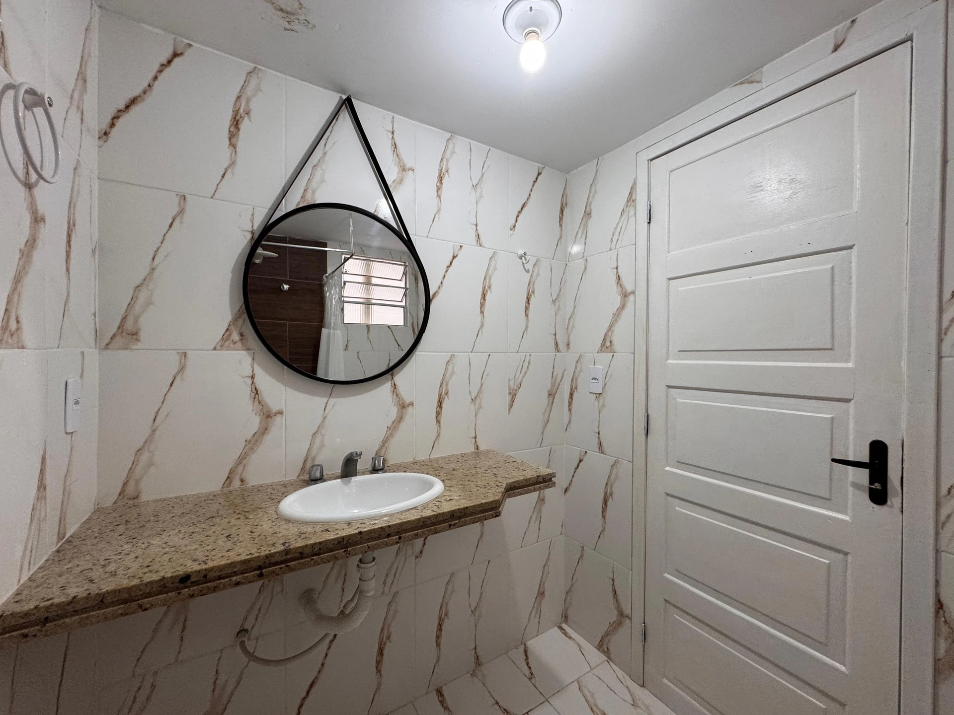 Washing machine in a one-bedroom house, 76 m² — photo 28