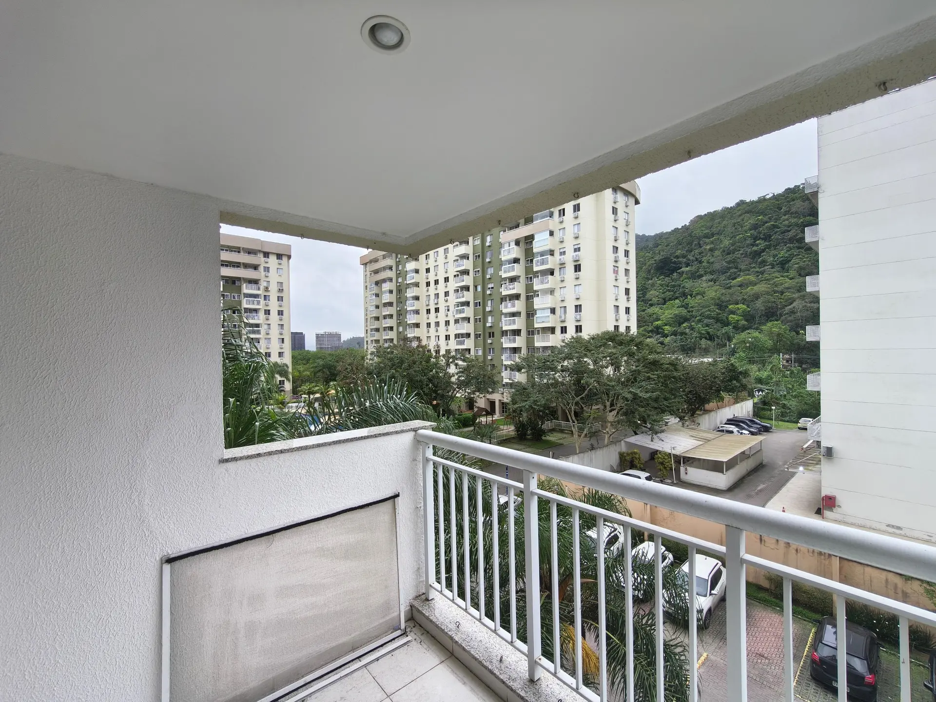 Apartamento mobiliado com 2 quartos e varanda — photo 4