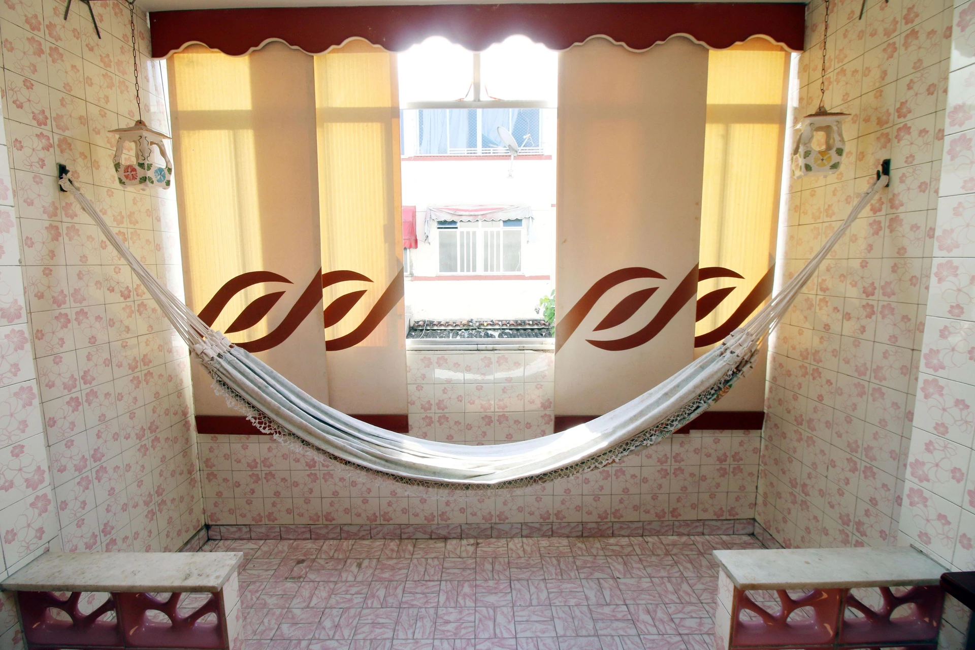 Rental apartment with 2 bedrooms and a balcony — photo 11