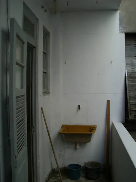 2-bedroom apartment with a bathtub — photo 3