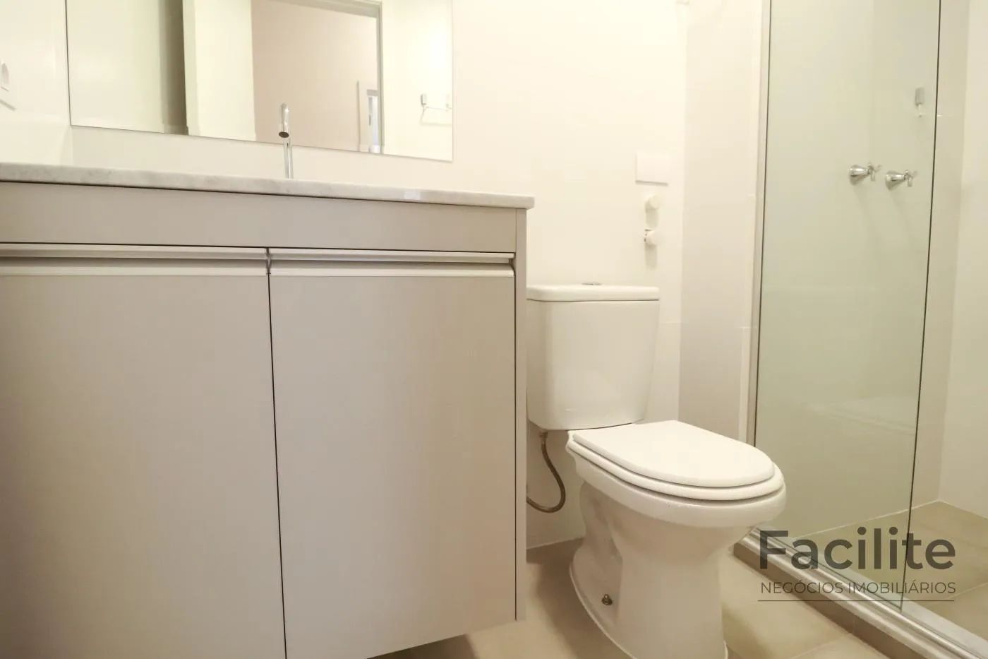Furnished apartment, 46 m², with a home office — photo 40