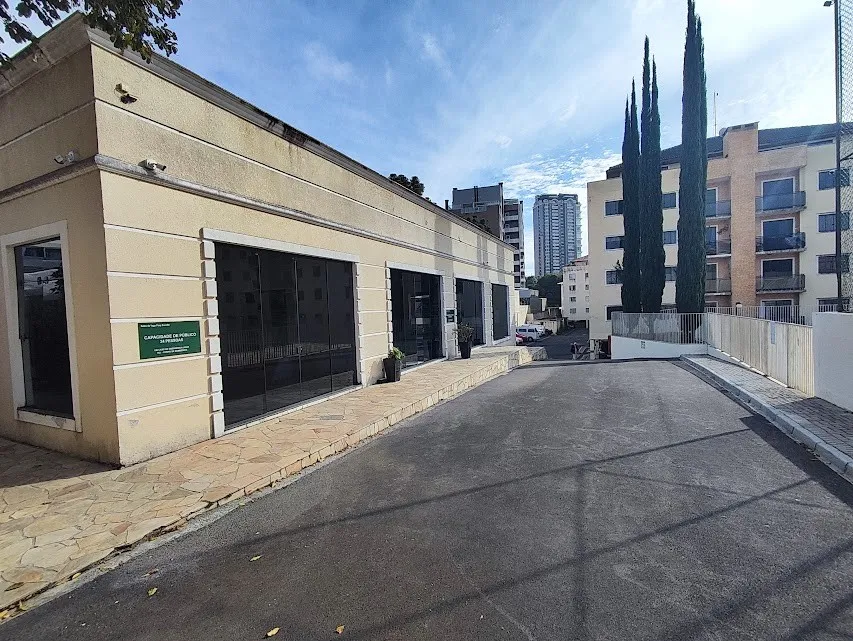 4-bedroom apartment with 2 parking spaces and 155 m² — photo 29