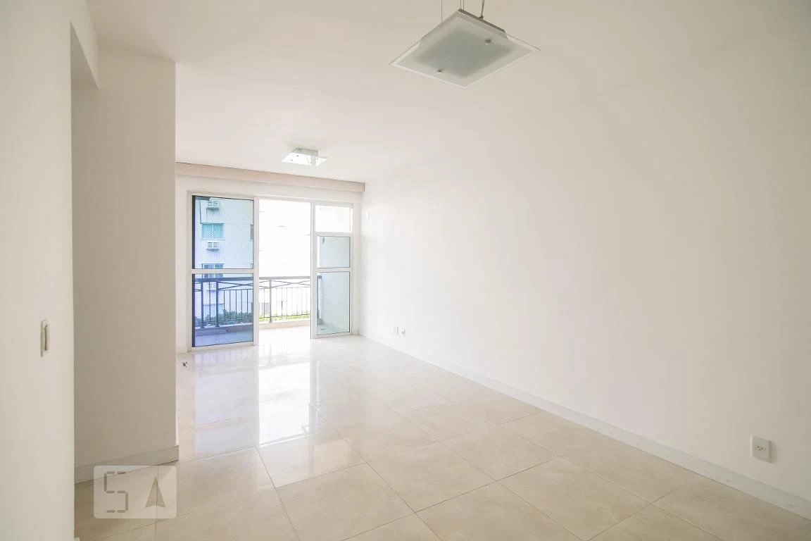 3-bedroom apartment in a building with a sauna — photo 3