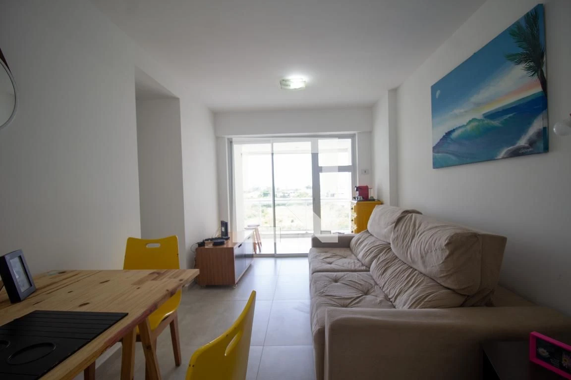 Apartamento mobiliado de 3 quartos com espaço de home office