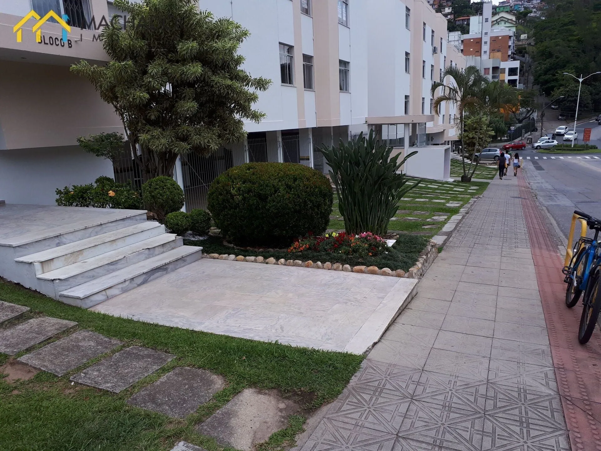 Apartamento de 2 dormitorios con 1 baño y plaza de parking — photo 6