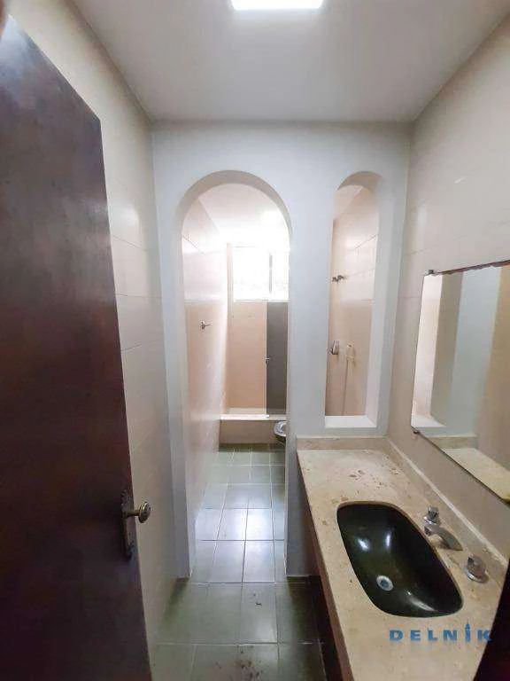 4-bedroom apartment of 169 m² with 3 parking spaces — photo 15