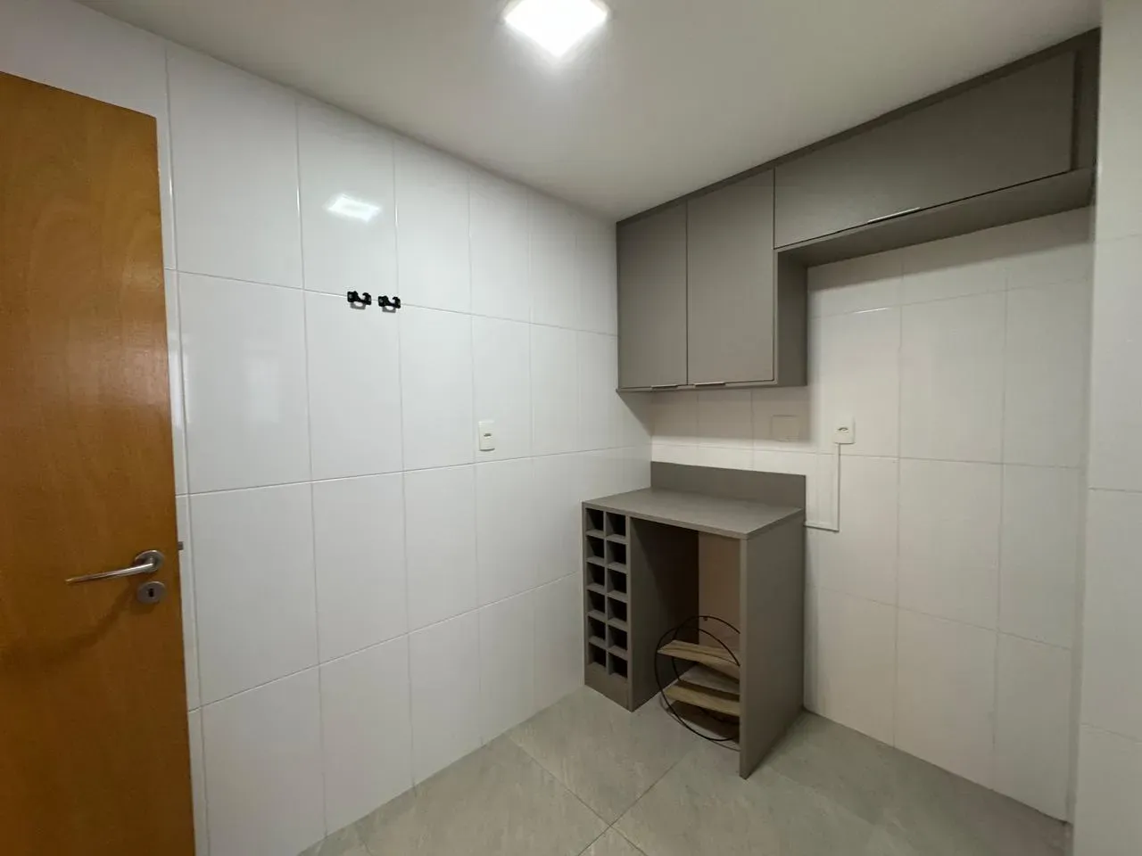 2-bedroom apartment, both with their own bathrooms, 96 m² — photo 14